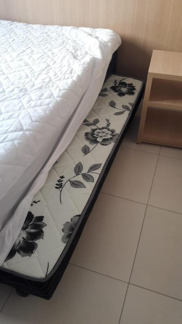Appartement Casa Da Madeira à Caldas Novas Extérieur photo
